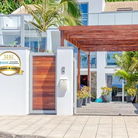 Villa Madeira Beach House - By Lovelystay *