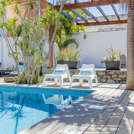 Villa Madeira Beach House - By Lovelystay