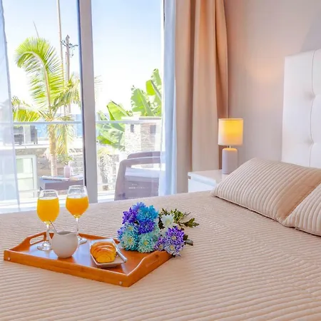 Villa Madeira Beach House - By Lovelystay Madalena do Mar