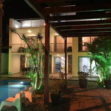 Villa Madeira Beach House - By Lovelystay