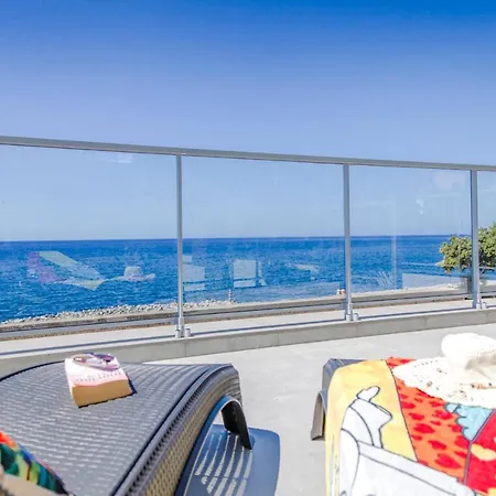 Madeira Beach House - By Lovelystay Вилла Madalena do Mar