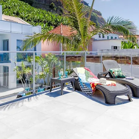 Madeira Beach House - By Lovelystay Вилла Madalena do Mar